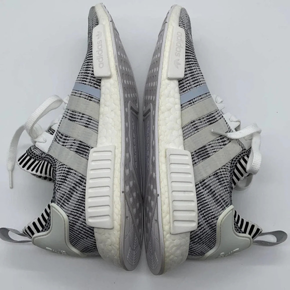 Adidas Boost LHG 029003 Black White Gray Sneakers - Size 10 - Picture 6 of 9